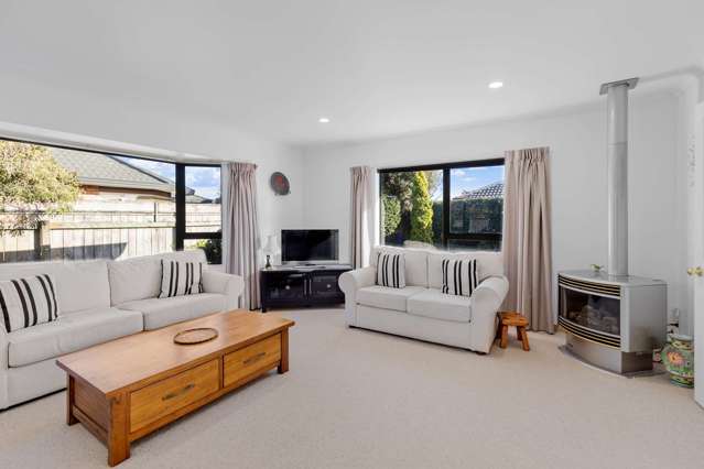 11 Terry Lane Paraparaumu Beach_1