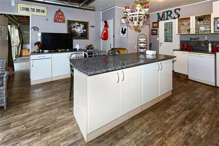 220 Kennedys Bush Road Kennedys Bush_9