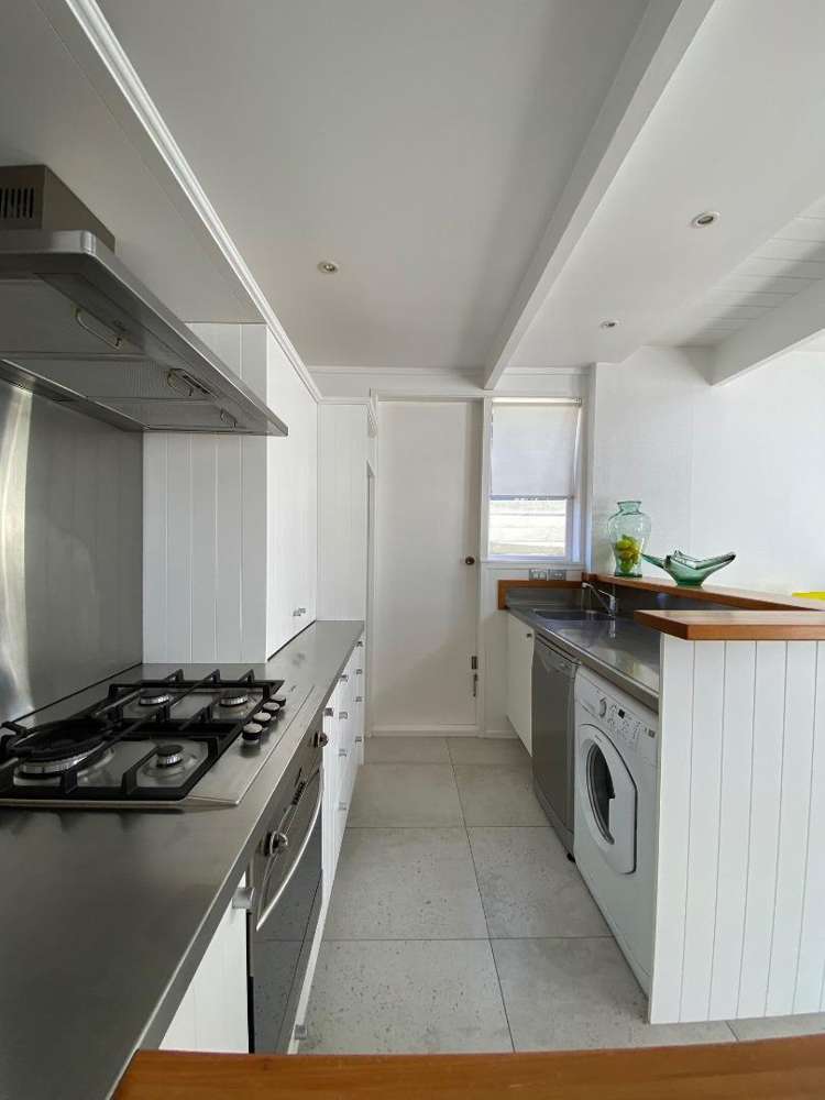 3/252 Hurstmere Road Takapuna_6