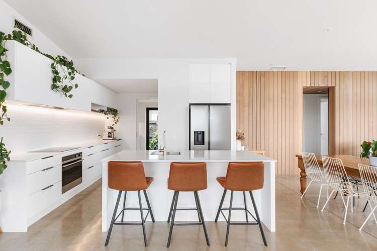 5 Royal Crescent Papamoa_2