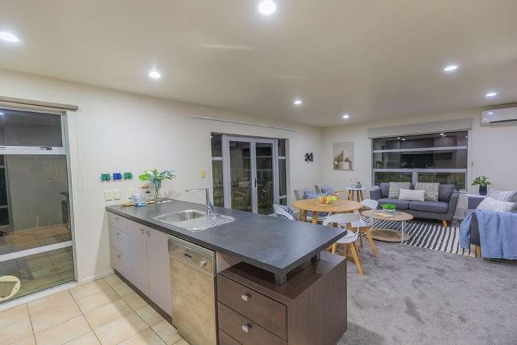 10 Erlestoke Crescent_2