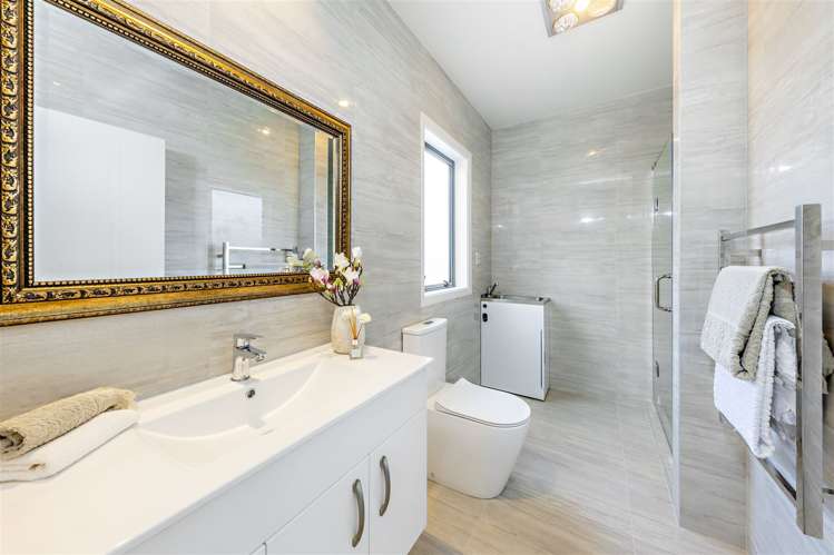 33 Mcquoids Road Flat Bush_14