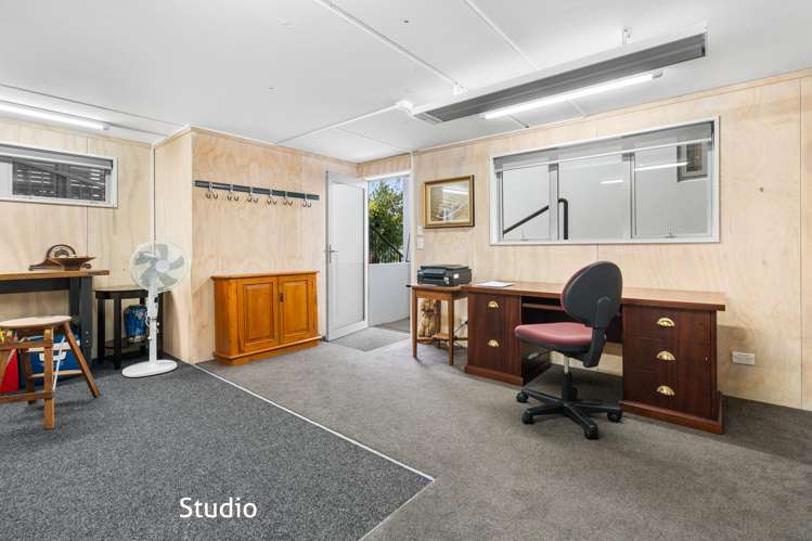 62 Te Awakura Terrace Mount Pleasant_31