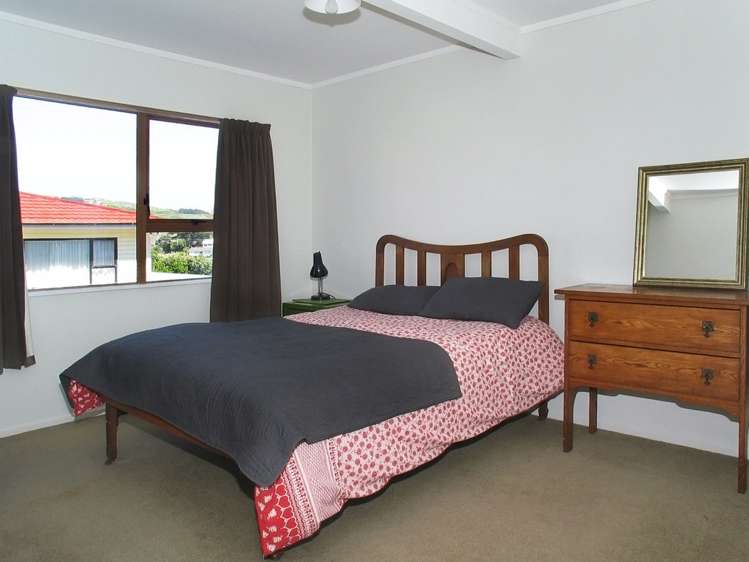 22 Richard Street Titahi Bay_8