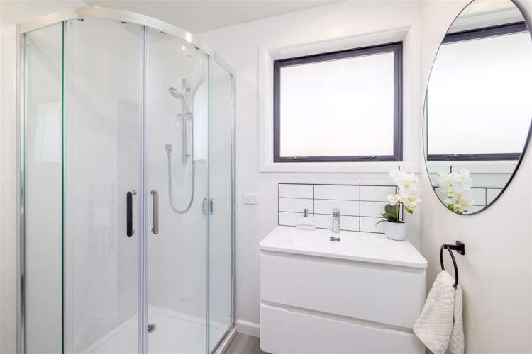 64 Bickerton Street Wainoni_14