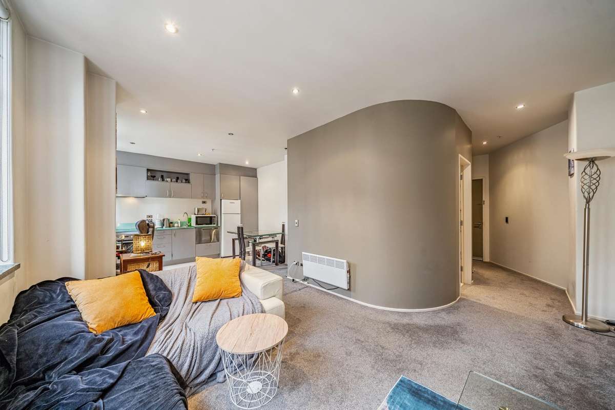 402/332 Lambton Quay_1