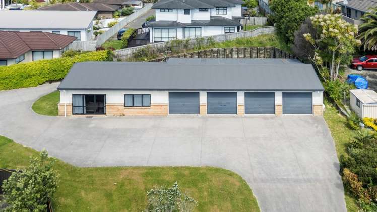 8 Burgundy Park Avenue_5