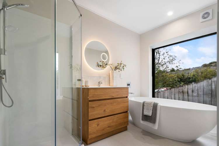 4 Seaford Place Murrays Bay_18