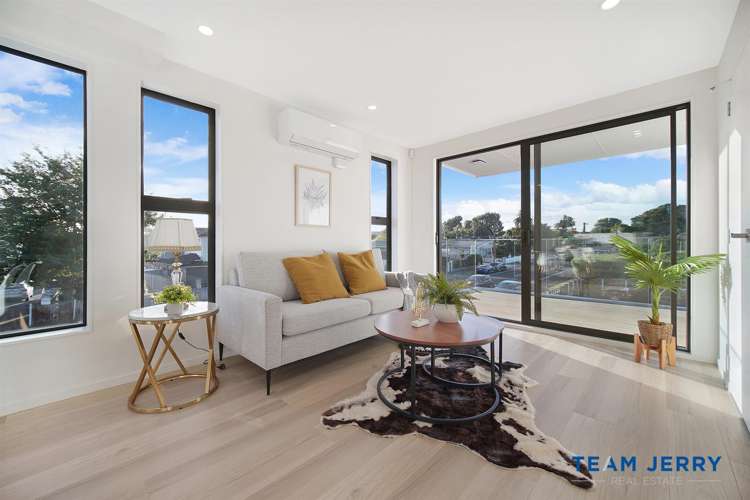 2/2 Fairview Road Papatoetoe_0