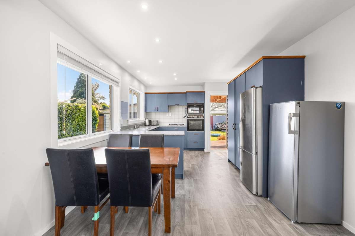 66 Oakfield Crescent_1