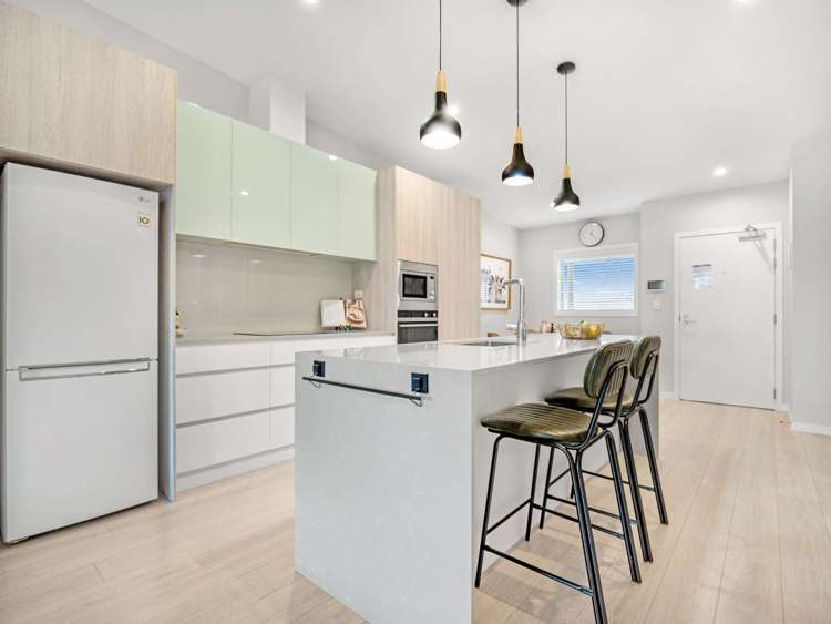 203/1c Salt Avenue_3