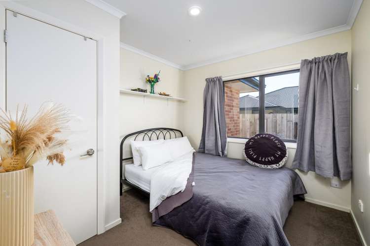 17 Eric Batchelor Place Waimate_10