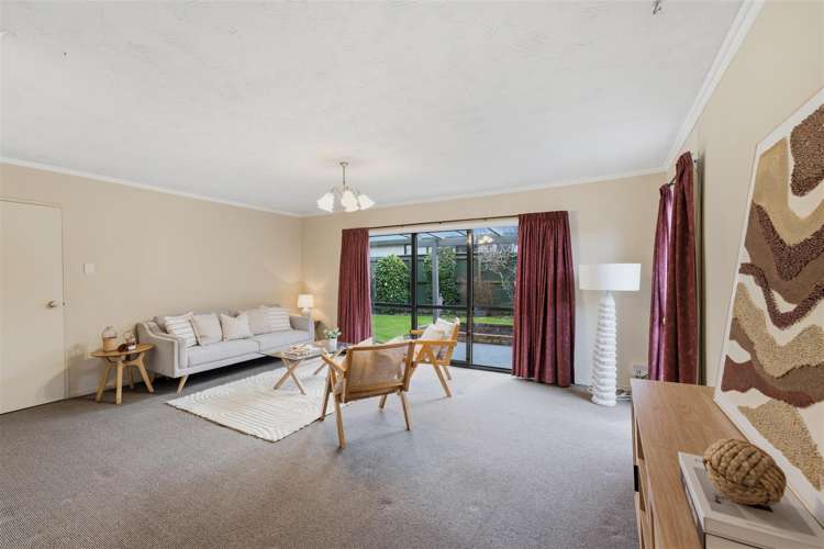 2/15 Tulloch Place Papanui_6