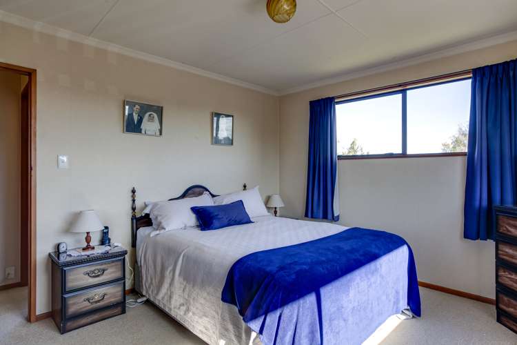 170 Pages Road Marchwiel_9