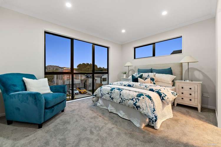 27 Meadowridge Drive Flat Bush_12