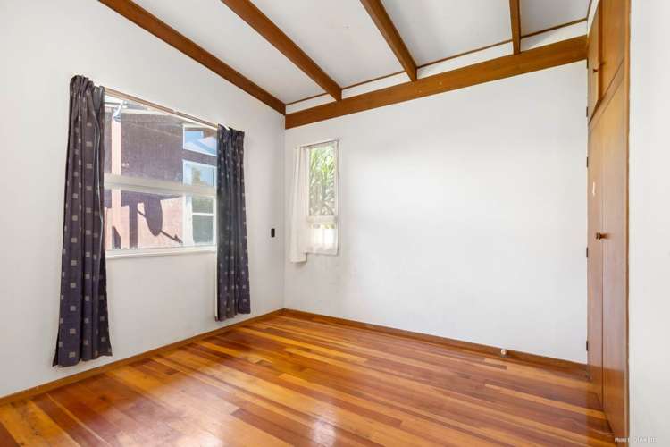 31 Cron Avenue Te Atatu South_8