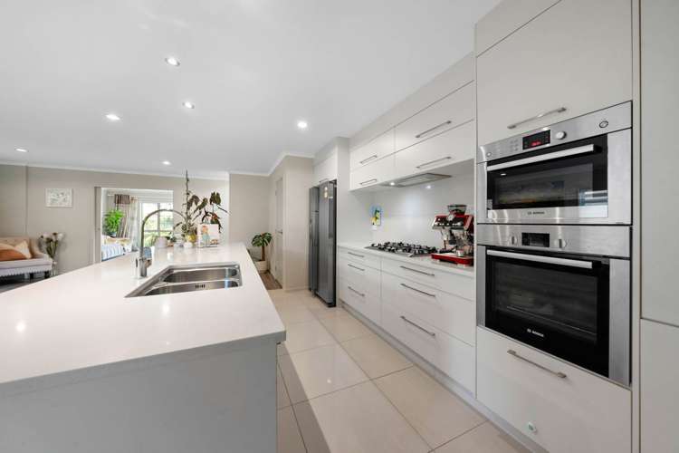 218 Murphys Road Flat Bush_7