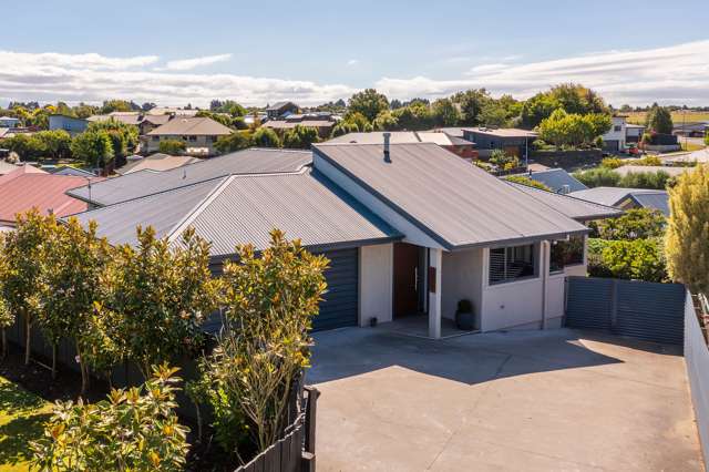 52 Temple Crescent Gleniti_1