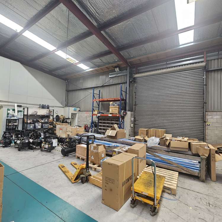 16 Highbrook Drive East Tamaki_6