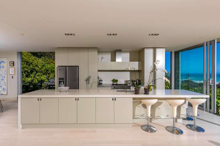 70 Domain Crescent Muriwai_7