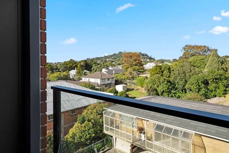 408/428 Dominion Road_5