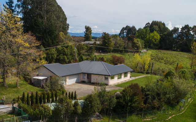 123 Maisey Road Redwood Valley_1