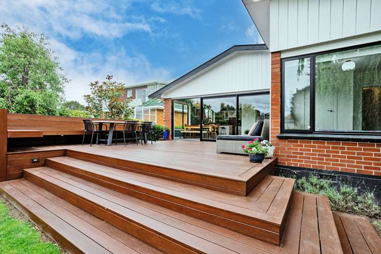 160 Chelmsford Street Windsor_16