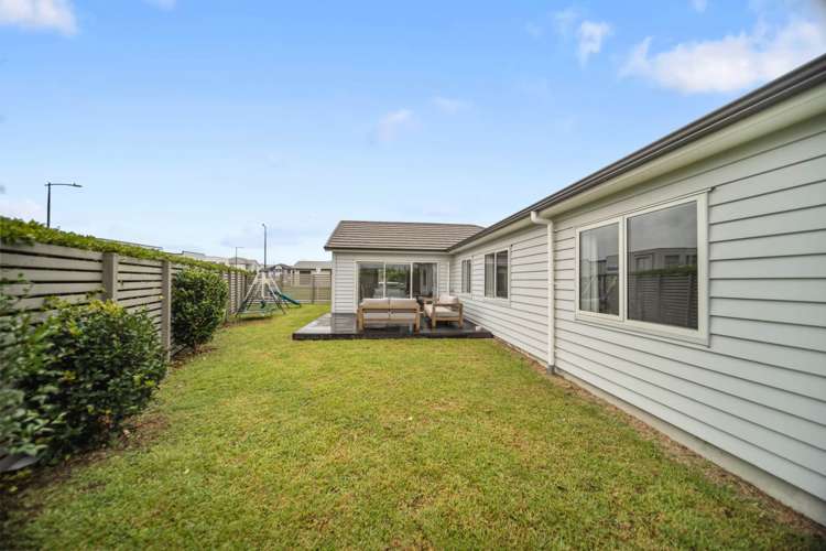 24 Hollowout Street Takanini_11