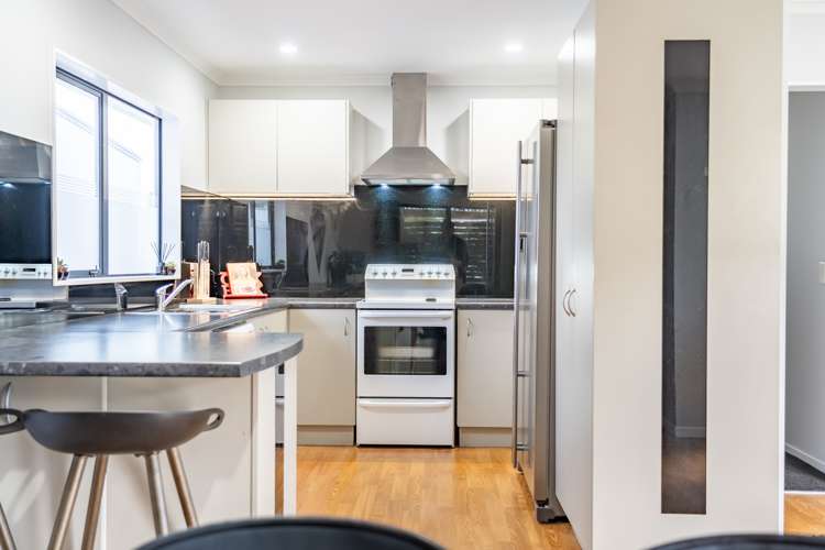 5 Ashburn Road Wainuiomata_10