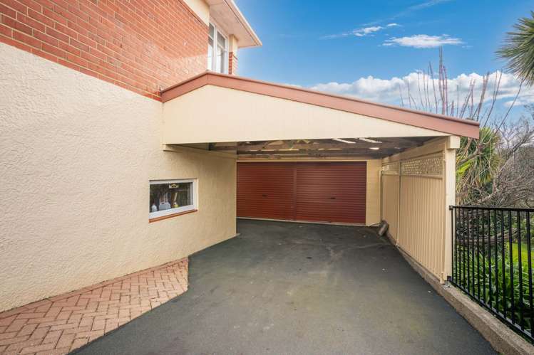 122 Easther Crescent Kew_21