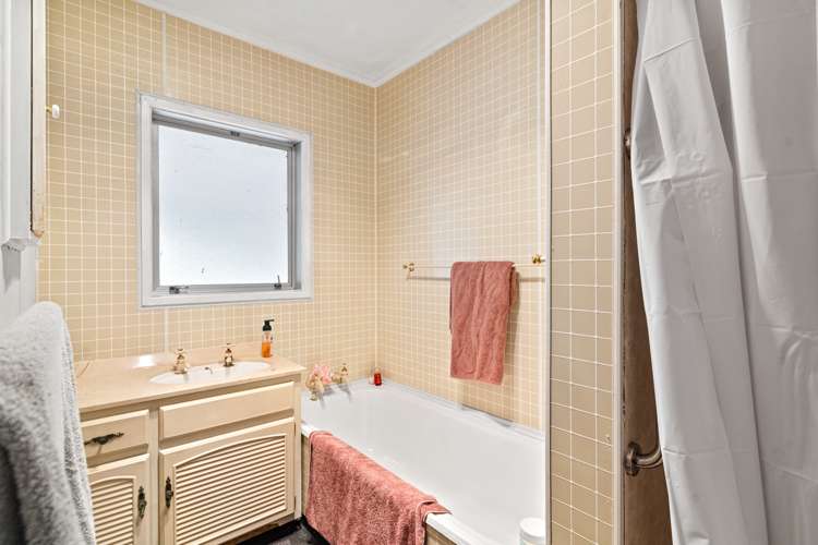 8 Boundary Road Featherston_17