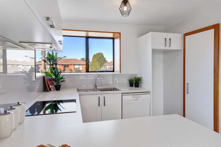 7 Peebles Drive Hei Hei_12