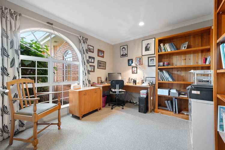 11 Roussel Place Springlands_6