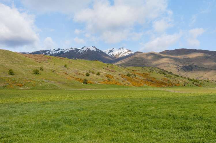 Lot 1-3/1940 Cardrona Valley Road Cardrona_11