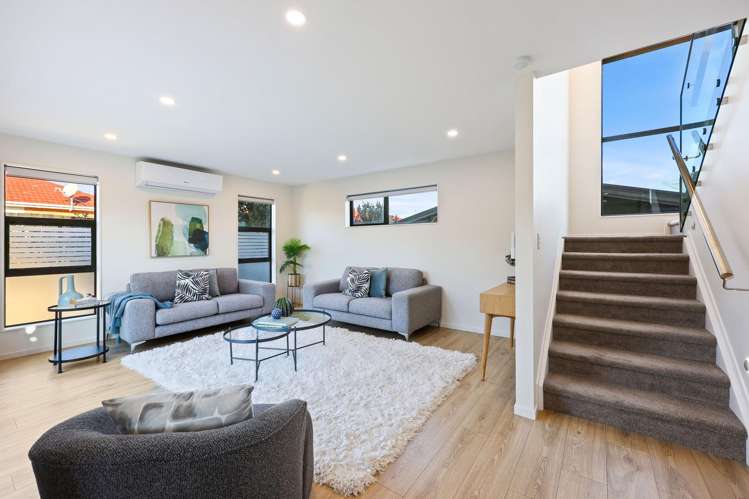 33A Jillteresa Crescent Half Moon Bay_8