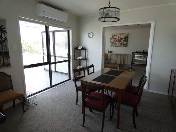 2/125 Victoria Road Devonport_4