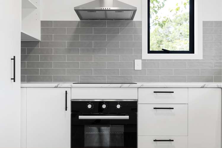 2/4 Elizabeth Street Tauhara_3