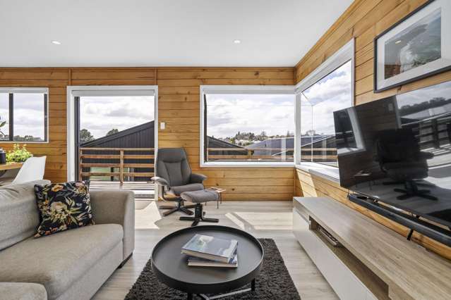 7a Huia Avenue Forest Lake_4