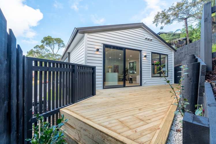 20B Barker Rise Northcross_27
