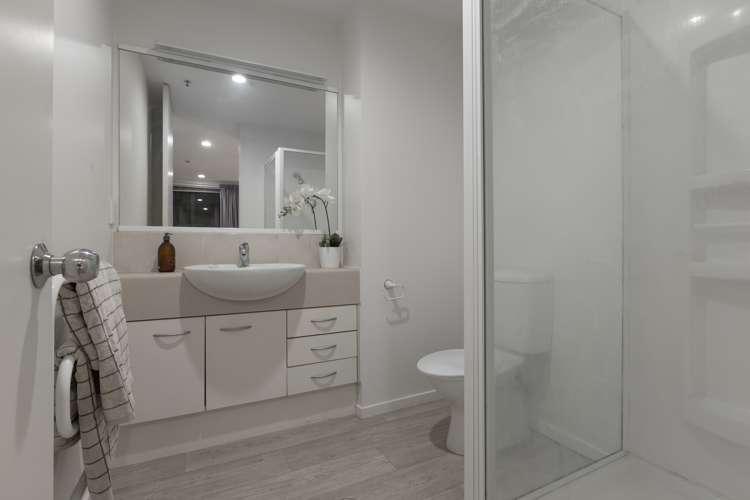 4d/22 Beresford Square Auckland Central_16