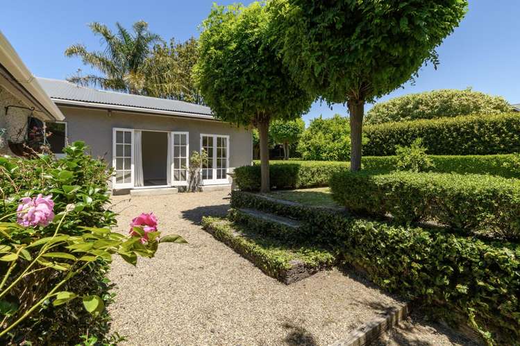 44 Harvey Street Avenues_21