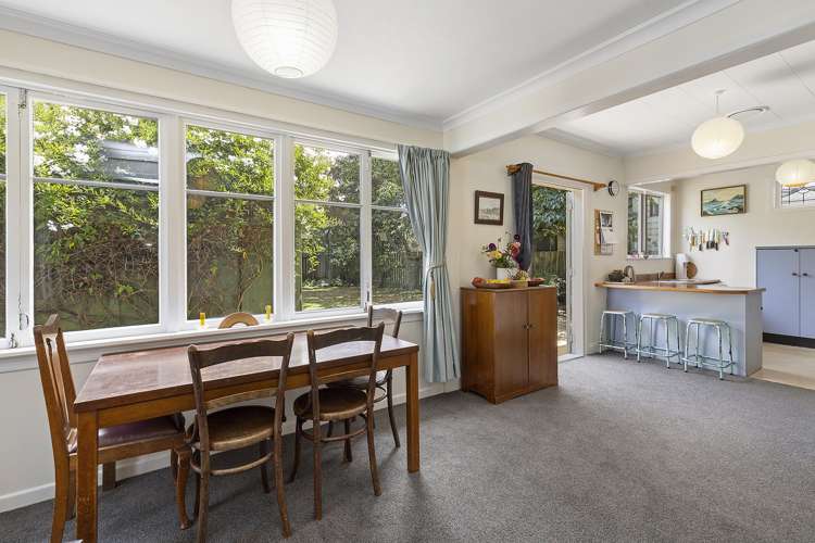 14 Lonsdale Crescent Rongotai_6