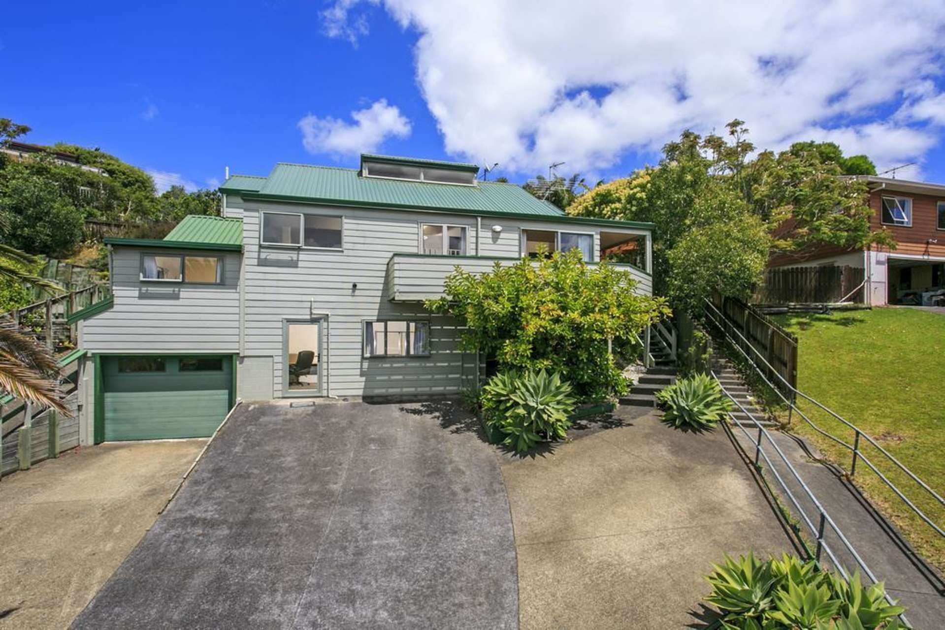 9 Camilla Grove Totara Vale_0