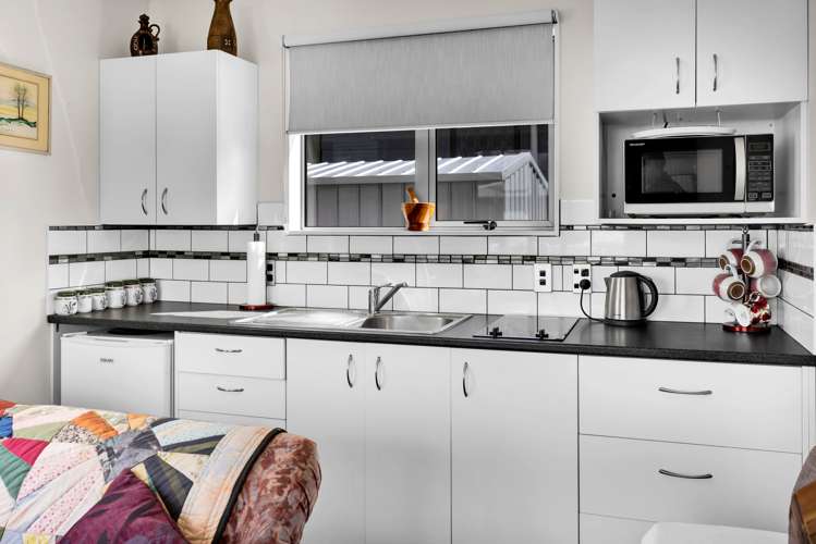 14 Ropata Street Hawera_18