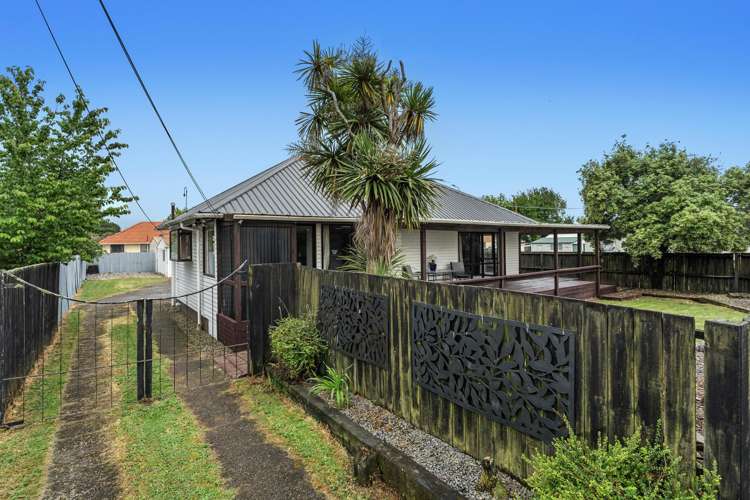 9 Grey Street Kawerau_14