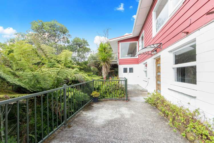 6 Kia Ora Road Beach Haven_12