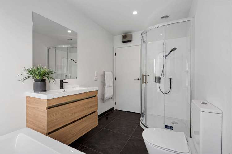 10 Beaufort Street Pine Hill_16