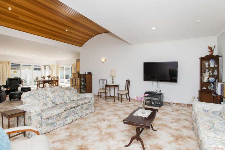 77 Potae Avenue Lytton West_5