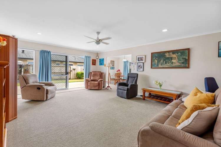 11 Beachlands Place Papamoa Beach_1