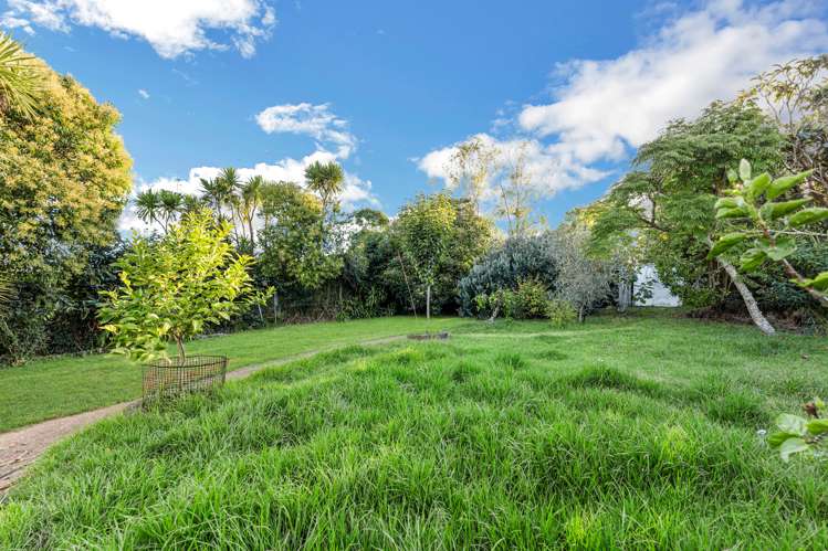 1 Tiki Street New Lynn_15